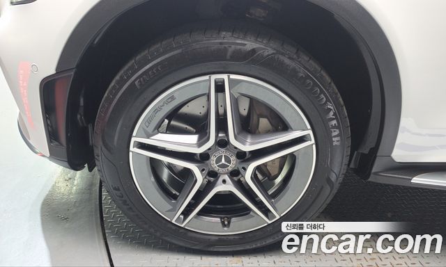 Mercedes-Benz GLC-Class 2021 — photo 5