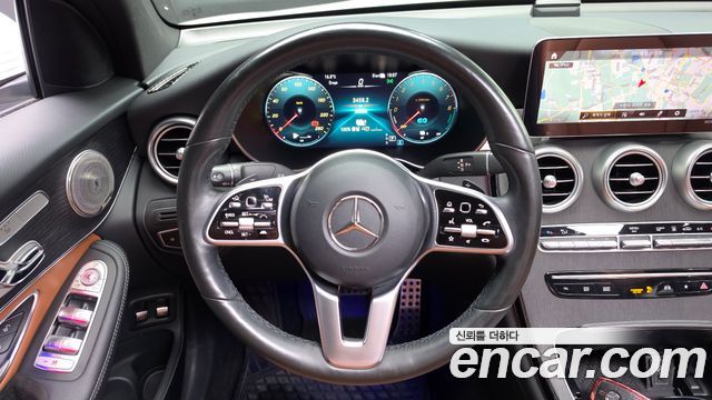 Mercedes-Benz GLC-Class 2021 — photo 18