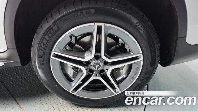 Mercedes-Benz GLC-Class 2021 — photo 7