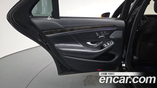 Mercedes-Benz S-Class 2014 — photo 15