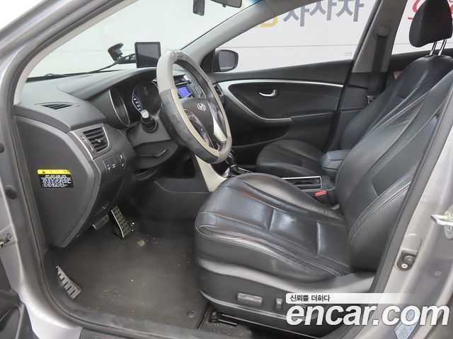 Hyundai i30 2012 — photo 5