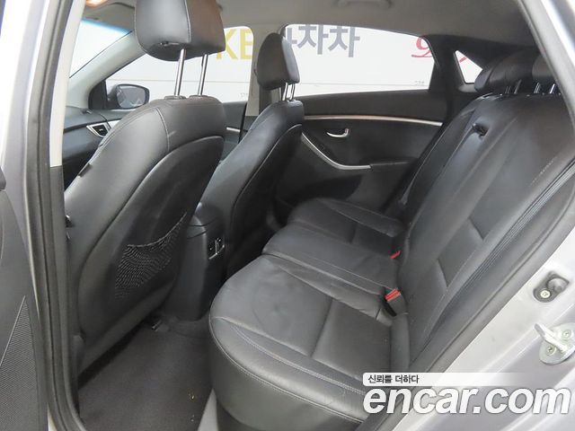 Hyundai i30 2012 — photo 6