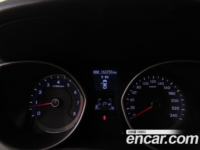 Hyundai i30 2012 — photo 9