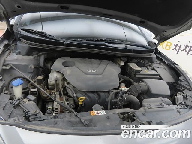 Hyundai i30 2012 — photo 19