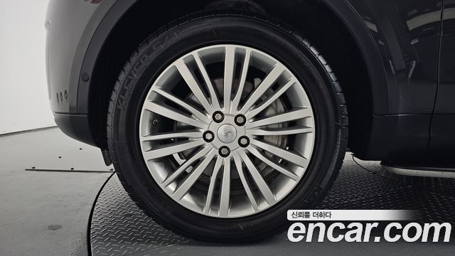 Land Rover Discovery 2019 — photo 5