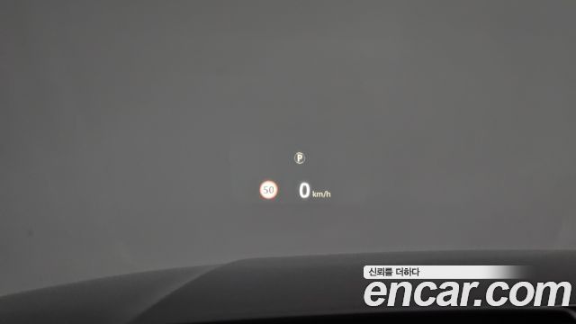 Land Rover Discovery 2019 — photo 22