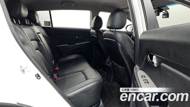 Kia Sportage 2015 — photo 18