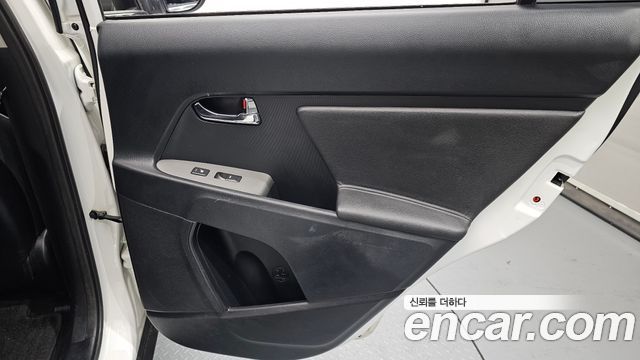 Kia Sportage 2015 — photo 15