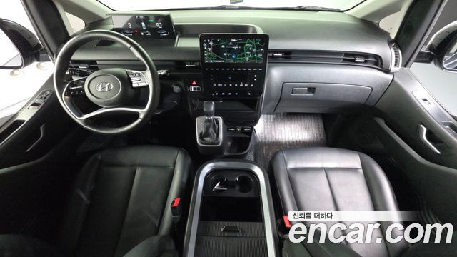 Hyundai Staria 2023 — photo 10