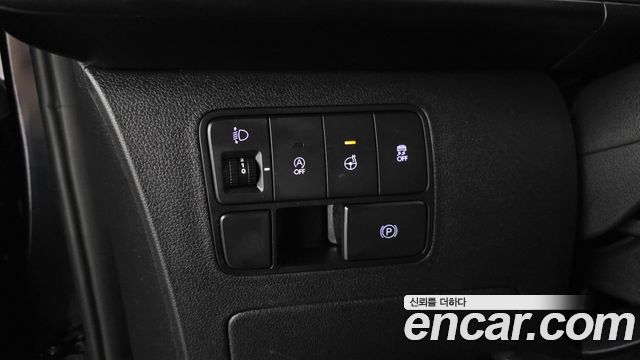 Hyundai Staria 2023 — photo 27