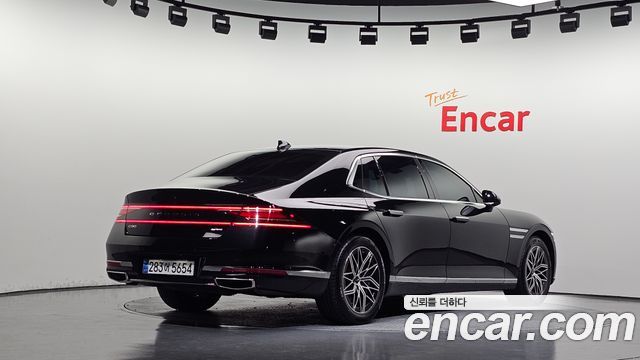 Genesis G90 2023 — photo 2