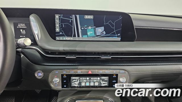 Genesis G90 2023 — photo 15