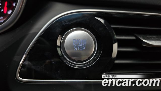Genesis G70 2019 — photo 26