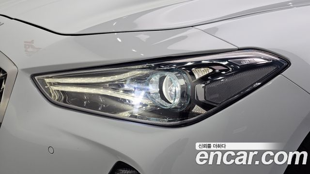 Genesis G70 2019 — photo 8