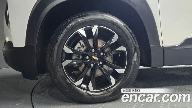 Chevrolet Korea Trailblazer 2022 — photo 5