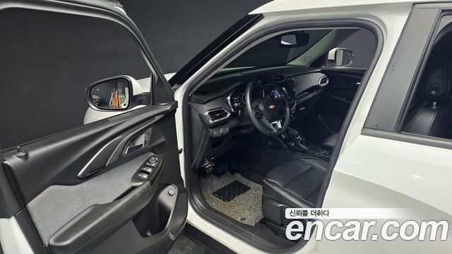 Chevrolet Korea Trailblazer 2022 — photo 11