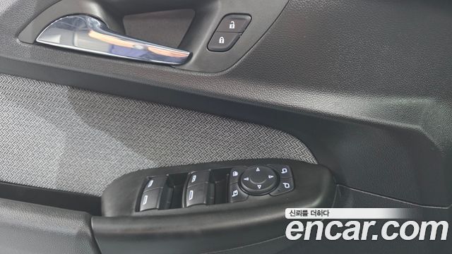 Chevrolet Korea Trailblazer 2022 — photo 11