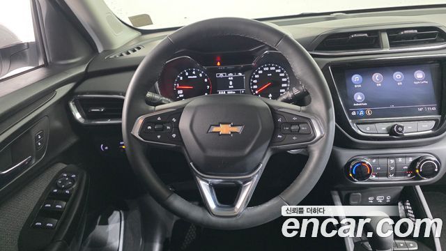 Chevrolet Korea Trailblazer 2022 — photo 13
