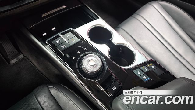 Kia K8 2022 — photo 12