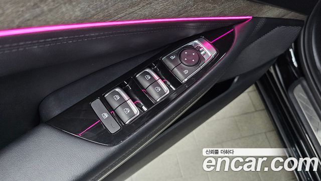 Kia K8 2022 — photo 29