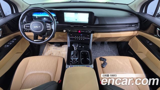 Kia Canival 2023 — photo 10