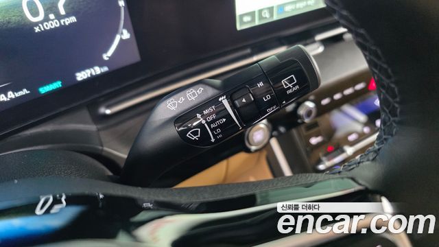 Kia Canival 2023 — photo 28