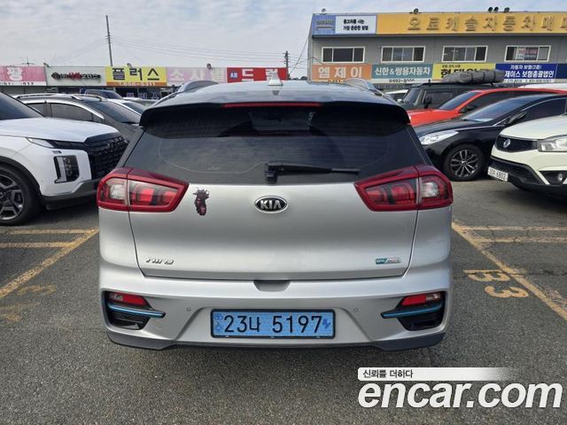 Kia Niro 2021 — photo 4