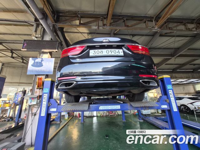 Kia K9 2015 — photo 2
