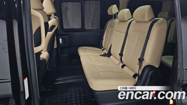 Hyundai Staria 2023 — photo 12