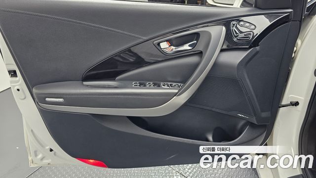 Hyundai Grandeur 2015 — photo 14