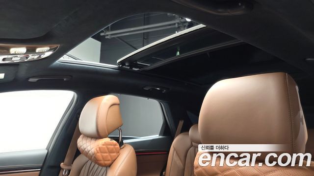Genesis GV70 2024 — photo 22