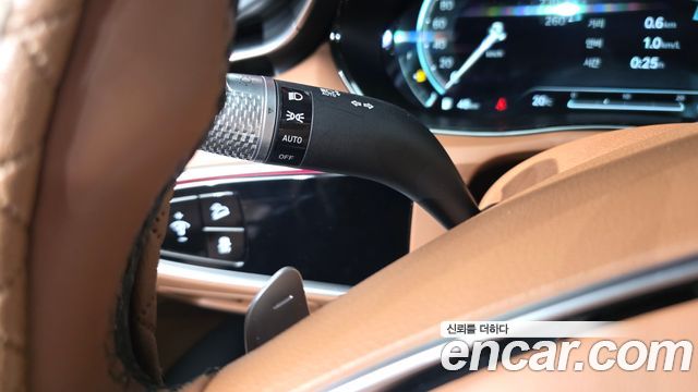 Genesis GV70 2024 — photo 27