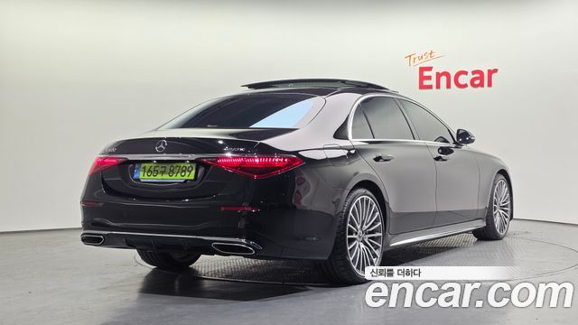 Mercedes-Benz S-Class 2024 — photo 2