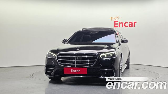 Mercedes-Benz S-Class 2024 — photo 3