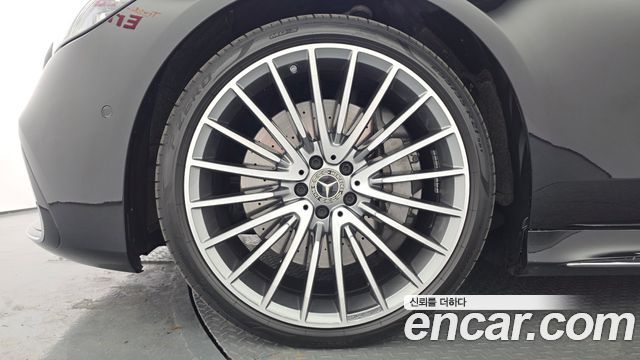 Mercedes-Benz S-Class 2024 — photo 5