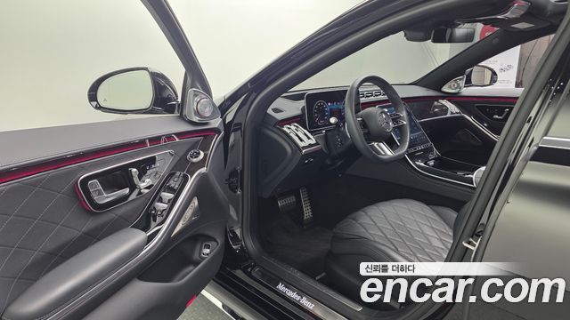 Mercedes-Benz S-Class 2024 — photo 10