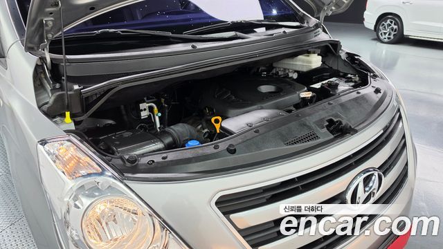 Hyundai Starex 2018 — photo 6