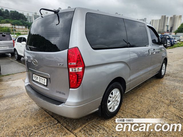 Hyundai Starex 2018 — photo 2
