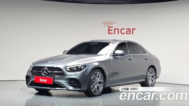 Mercedes-Benz E-Class 2021 — photo 1