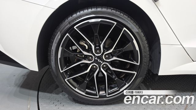 Kia K5 2023 — photo 5