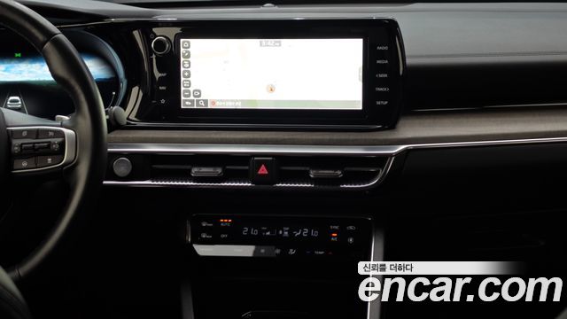 Kia K5 2023 — photo 20