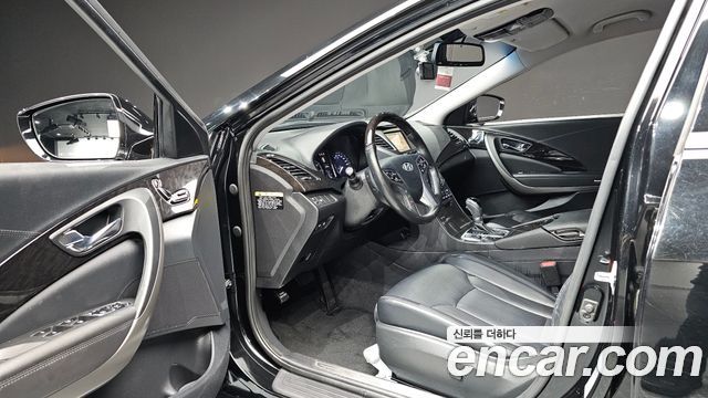 Hyundai Grandeur 2016 — photo 10