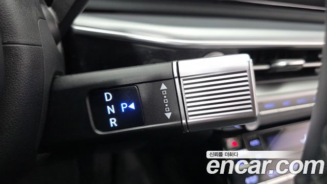 Hyundai Grandeur 2023 — photo 9