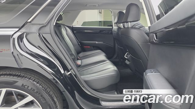 Hyundai Grandeur 2023 — photo 12