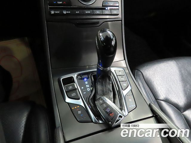 Hyundai Grandeur 2015 — photo 9