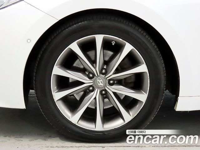 Hyundai Grandeur 2015 — photo 20