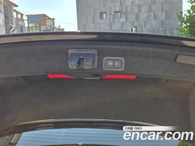 Audi A6 2020 — photo 17