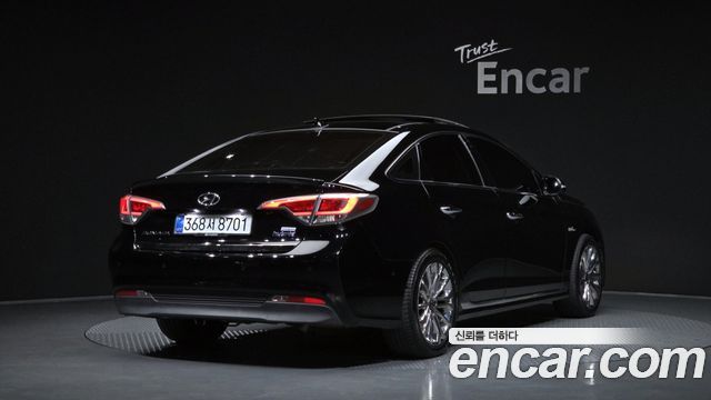 Hyundai Sonata 2016 — photo 2