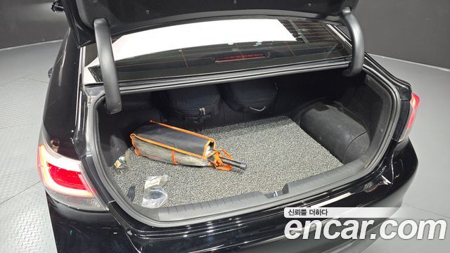 Hyundai Sonata 2016 — photo 40