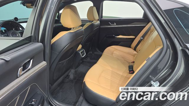Kia K5 2021 — photo 11